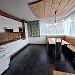 Rosmarie 아파트