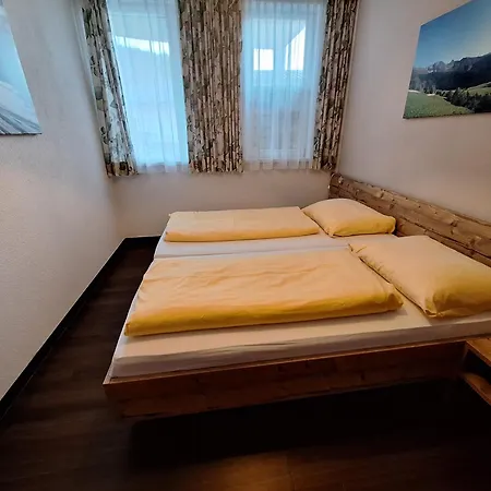 Rosmarie Daire Fendels