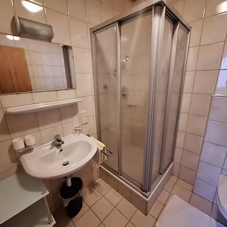 Rosmarie フェンデルス