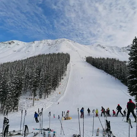 Rosmarie アパート フェンデルス